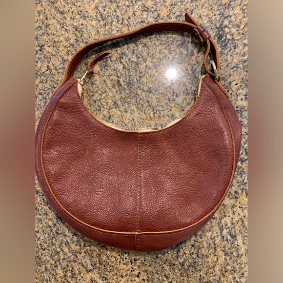 Portland Leather Nora Shoulder Purse Brown Leather - Picture 4 of 11